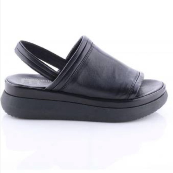 mjus Shoes - MJUS black platform sandals size 36(US6)